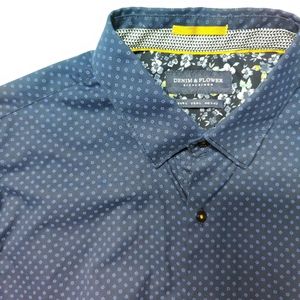 Denim & Flower Long Sleeve Button Up Shirt Large